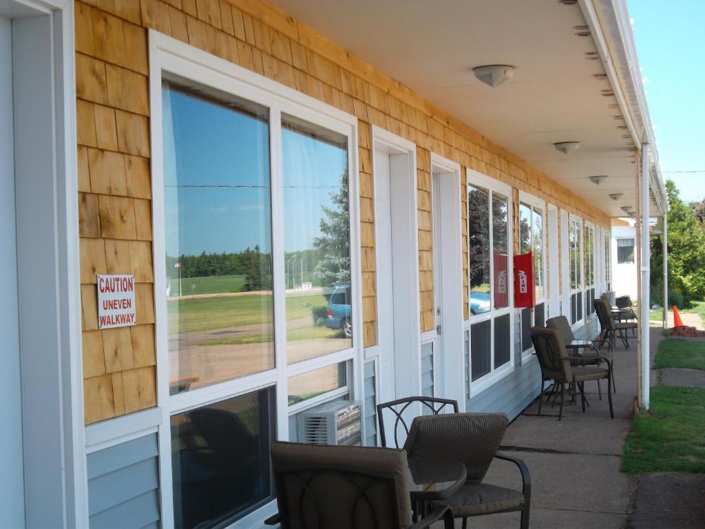 Anchor Motel And Suites Bedeque Екстериор снимка