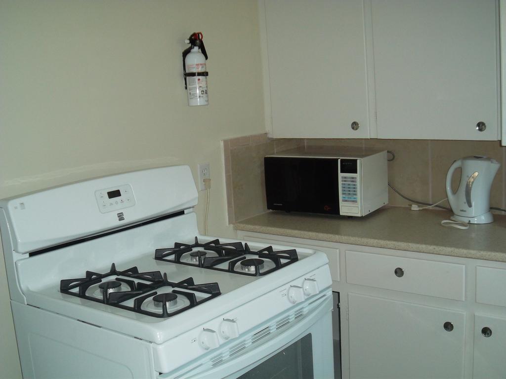 Anchor Motel And Suites Bedeque Екстериор снимка