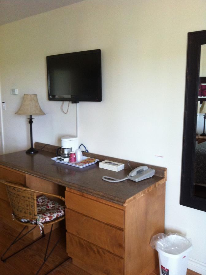 Anchor Motel And Suites Bedeque Екстериор снимка