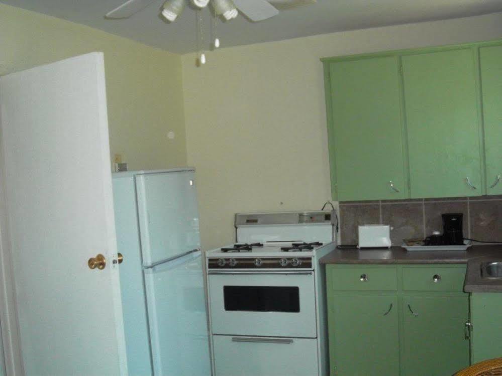 Anchor Motel And Suites Bedeque Екстериор снимка