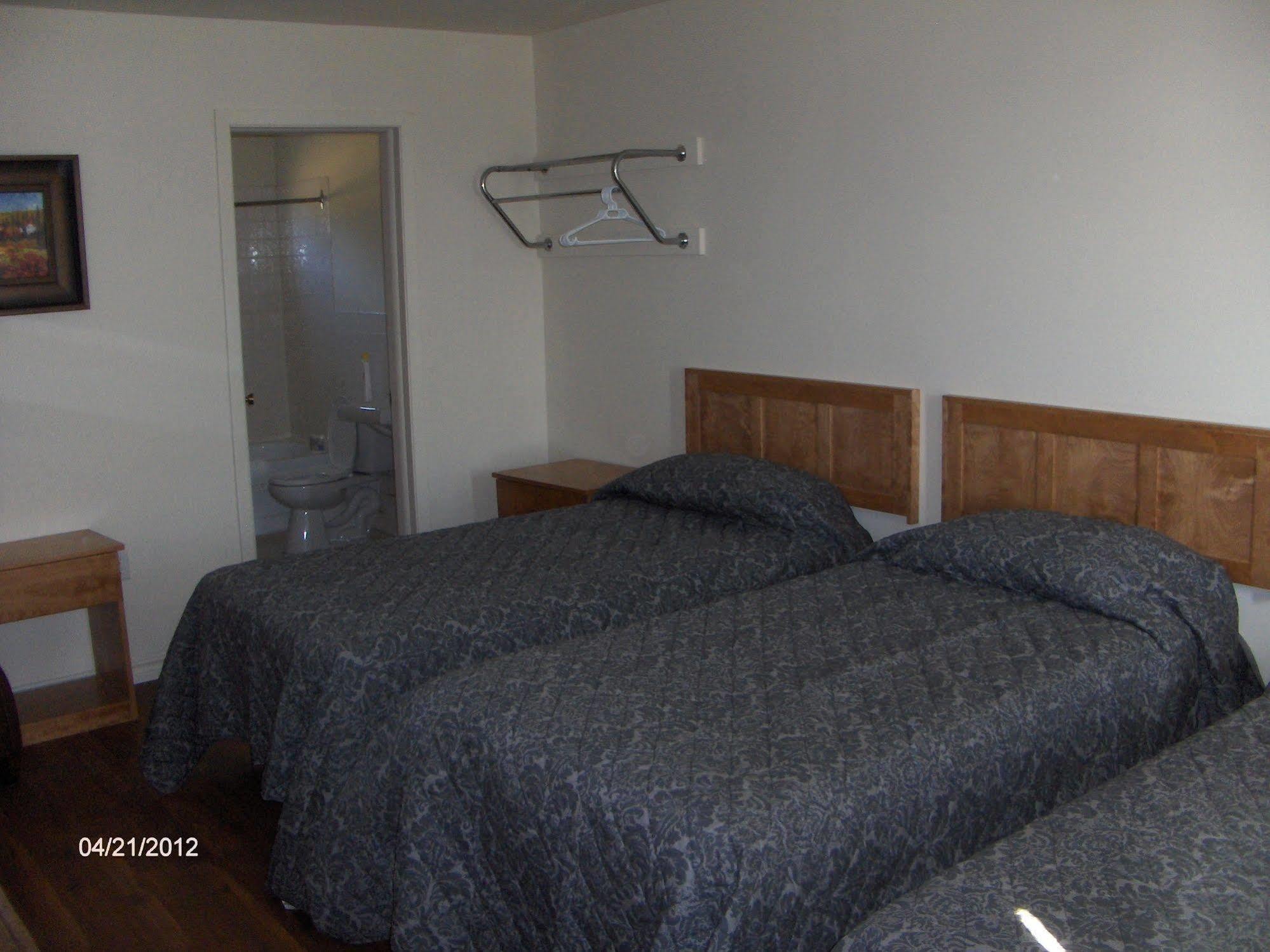 Anchor Motel And Suites Bedeque Екстериор снимка